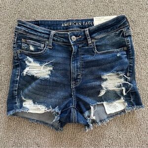 AEO American Eagle Outfitters High V-Rise Shortie Distressed Denim Shorts Size 6